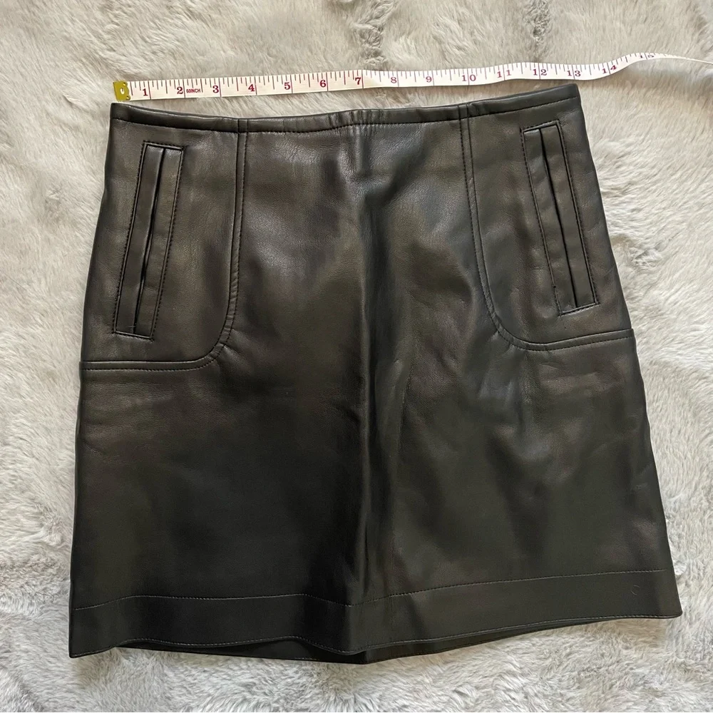 H&M Vegan Faux Leather Mini Skirt Size 2 Black - Picture 9 of 9